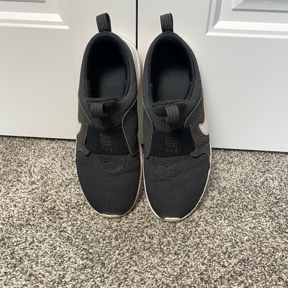 Nike Runners - Picture 3 of 8